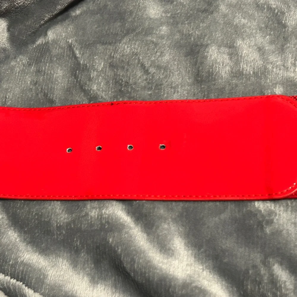 Red and Black Corset Belt Set - Picture 4 of 8